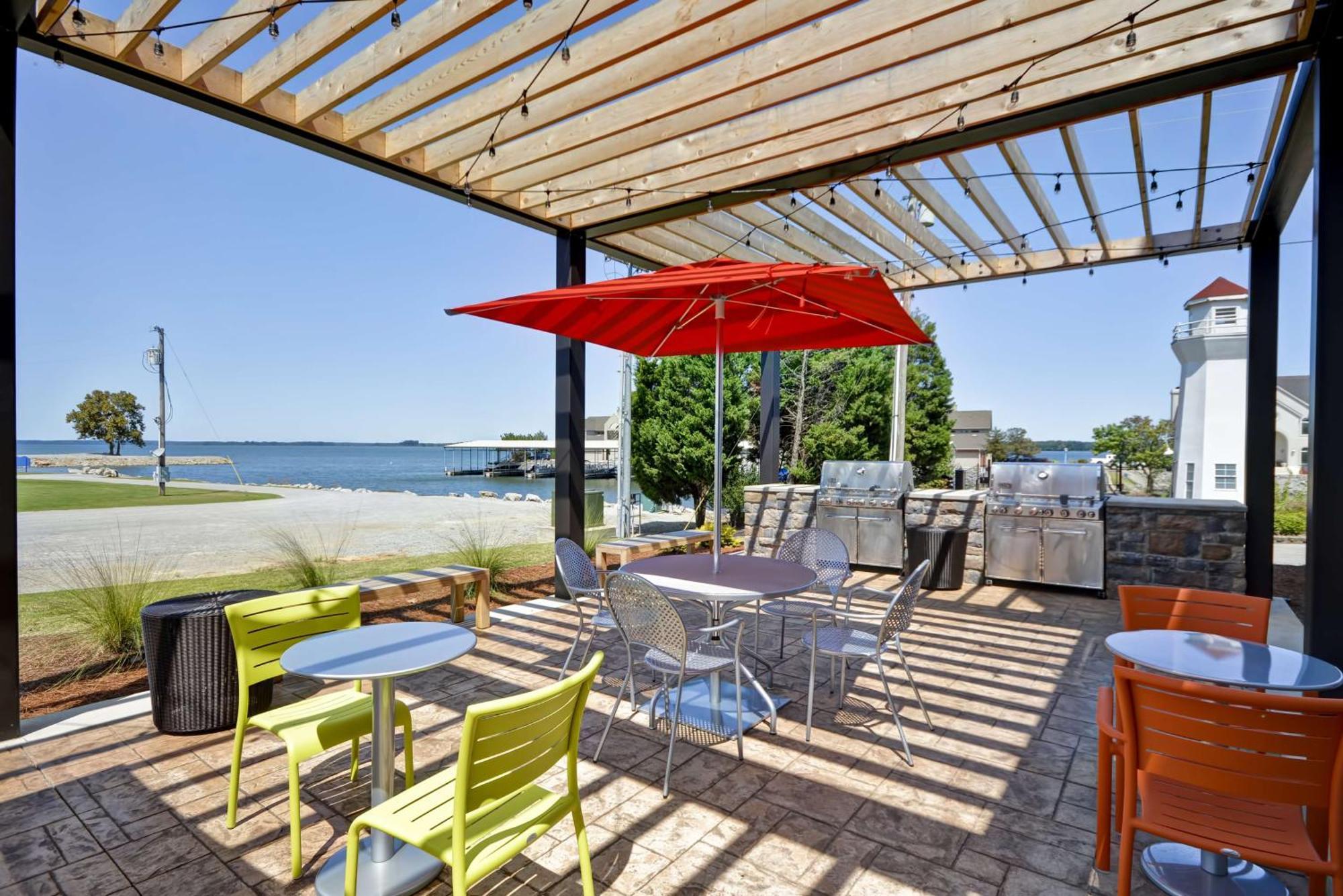 Home2 Suites By Hilton Decatur Ingalls Harbor Exterior foto
